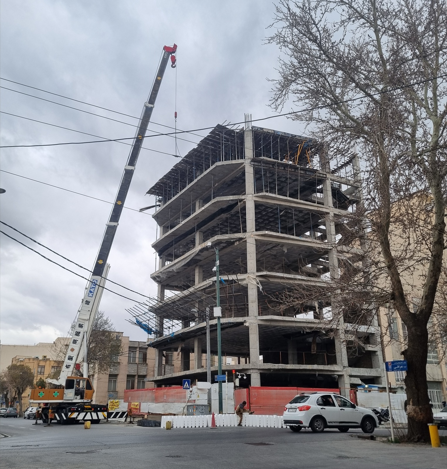 تصویر پروژه اجرایی اسکلت بتنی و عملیات ساختمانی سازه لوکس